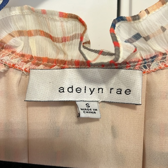 Adelyn Rae Romper - Picture 2 of 3